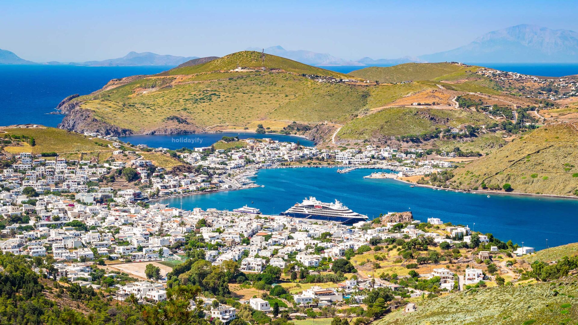 best hotels patmos. where to stay in patmos island.