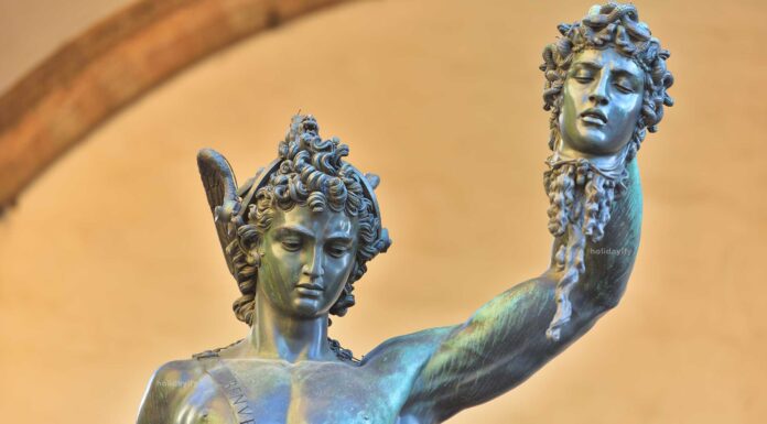 De l'Olympe aux Enfers : une plongée dans les royaumes fascinants de la mythologie grecque mythologie grecque
