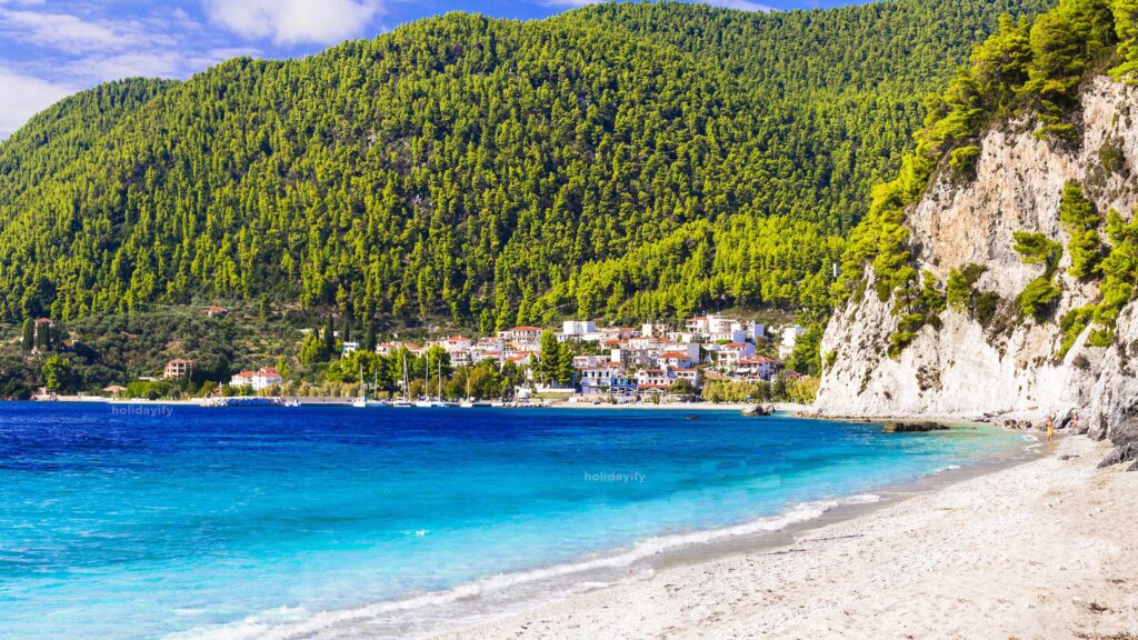 beaches of skopelos island greece
