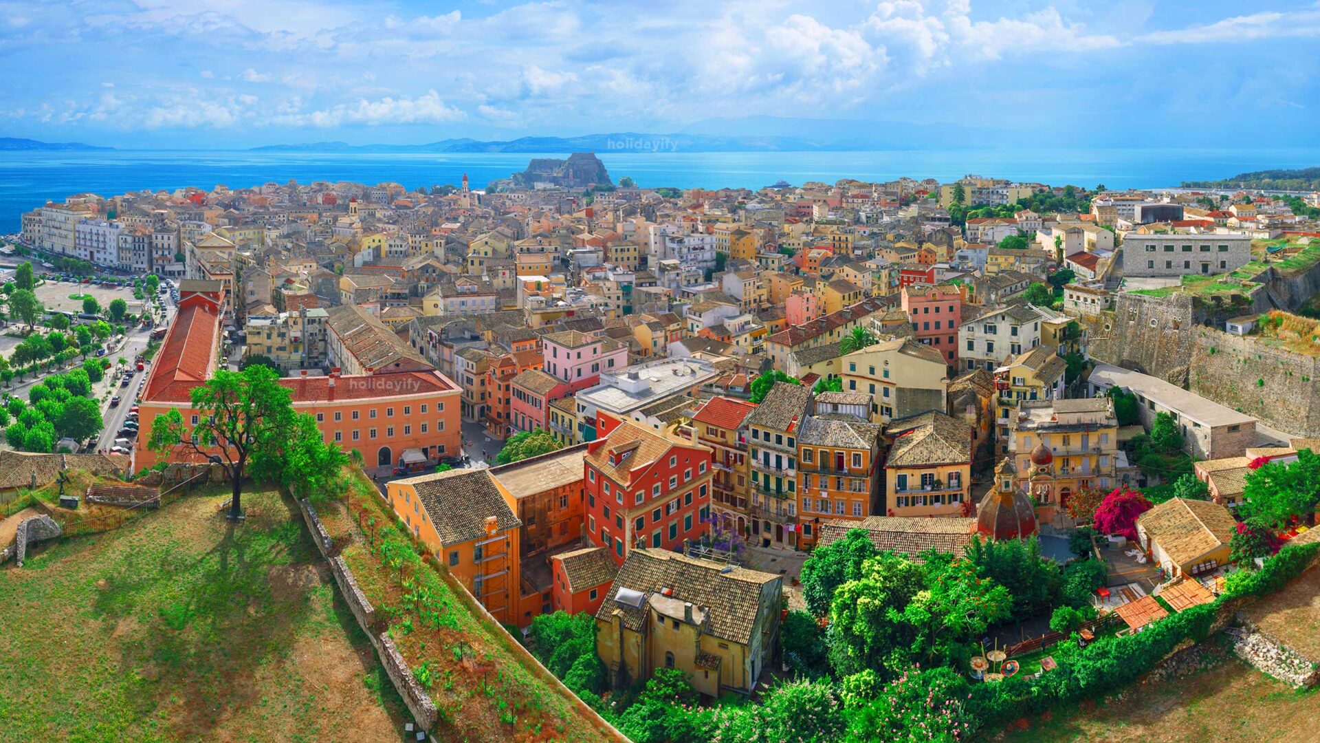 panoramik manzara Korfu şehri, Korfu adası, Yunanistan