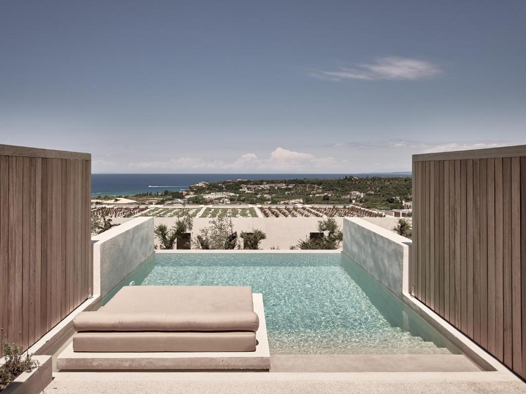 Best Luxury Hotels in Zakynthos Island