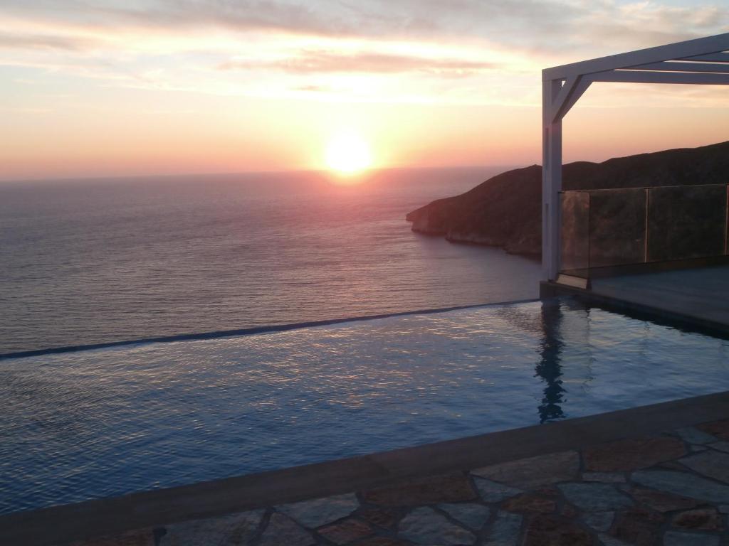 Zakynthos Hotels with Best Sunset View