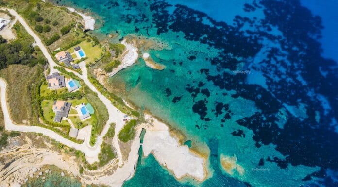 Dove alloggiare a Cefalonia: i migliori 50+ hotel dell'isola migliori hotel a cefalonia. dove alloggiare a cefalonia. i posti migliori dove alloggiare a cefalonia.