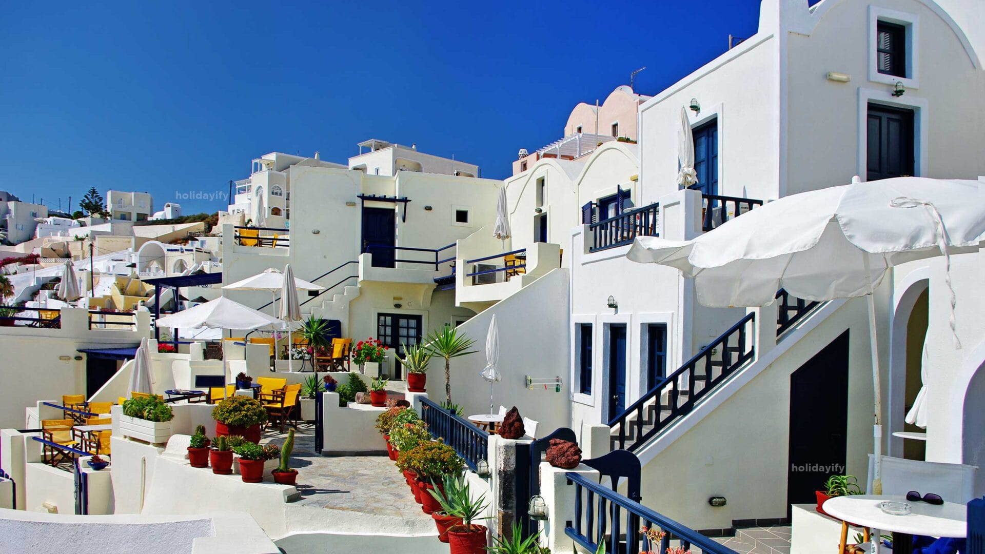büyüleyici çiçek sokakları santorini adası yunanistan ucuz santorini otelleri